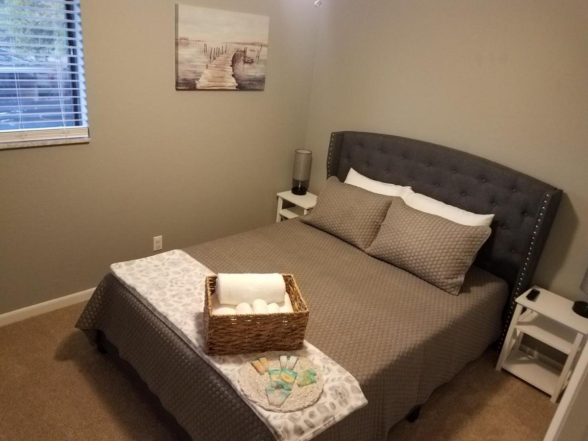 Ferienwohnung Cozy 3 Bed 2.5 Bath Located Near Busch Gardens Tampa Exterior foto